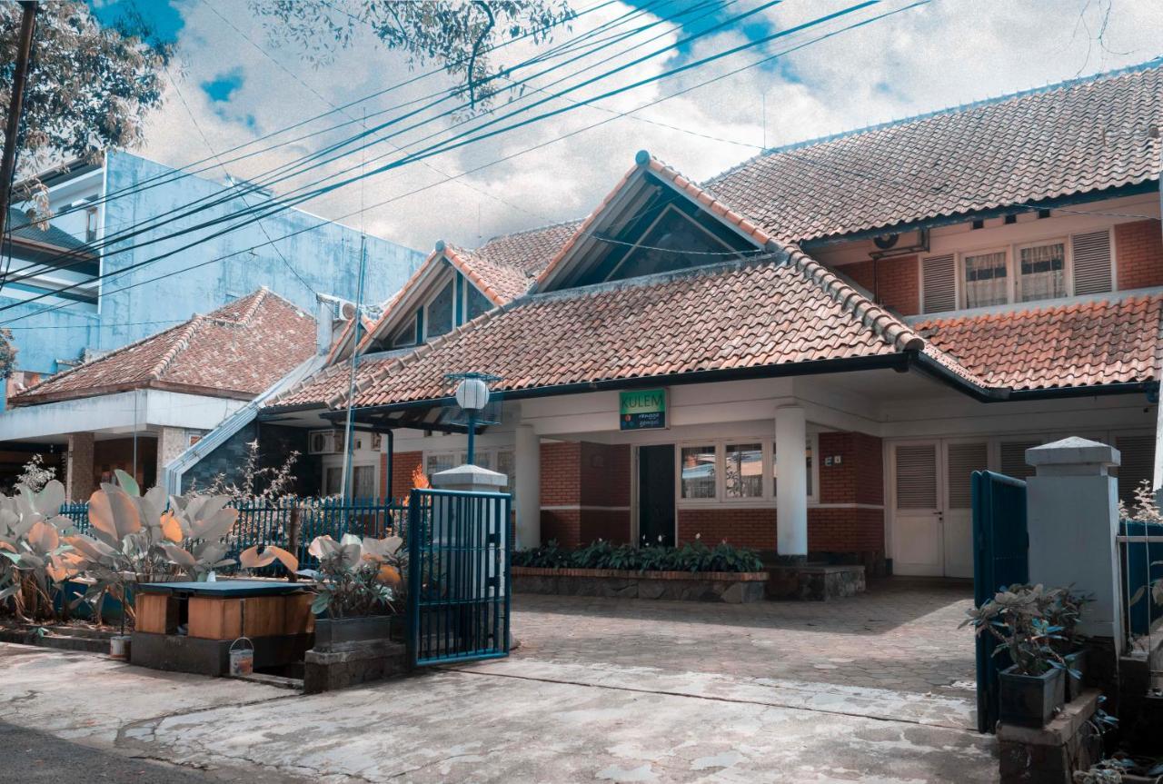 Hotel Kulem Gempol Bandung Zewnętrze zdjęcie
